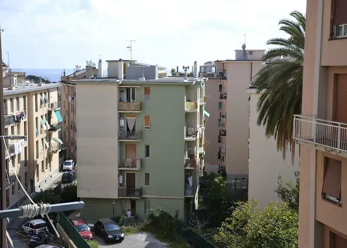 Il Nido Di Quarto Con Park Auto Macchine Piccole Segmento B