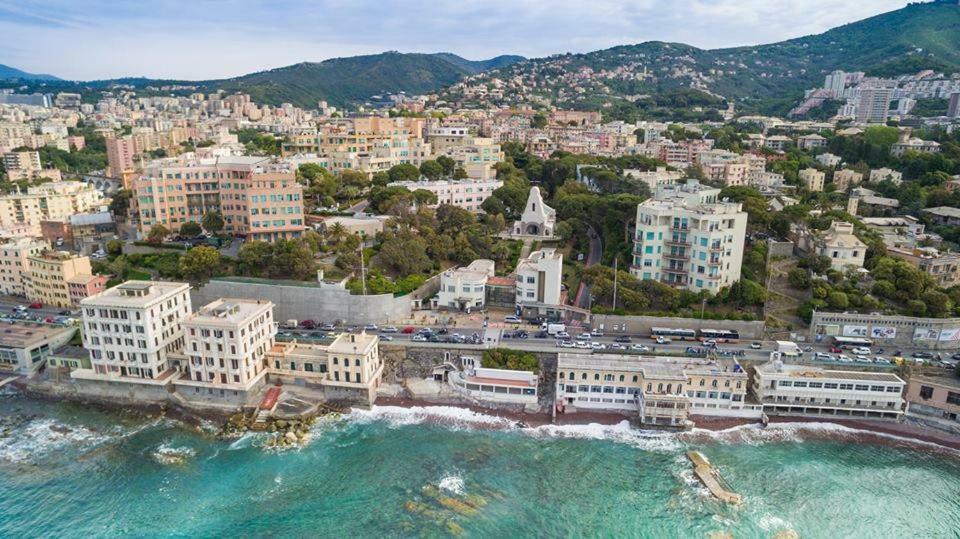 Apartamento Il Nido Di Con Park Auto Macchine Piccole Segmento B Génova